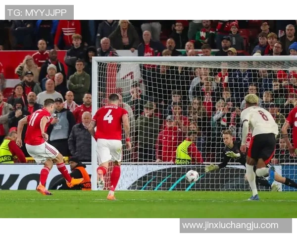 大马丁7扑救零封阿森纳立下汗马功劳